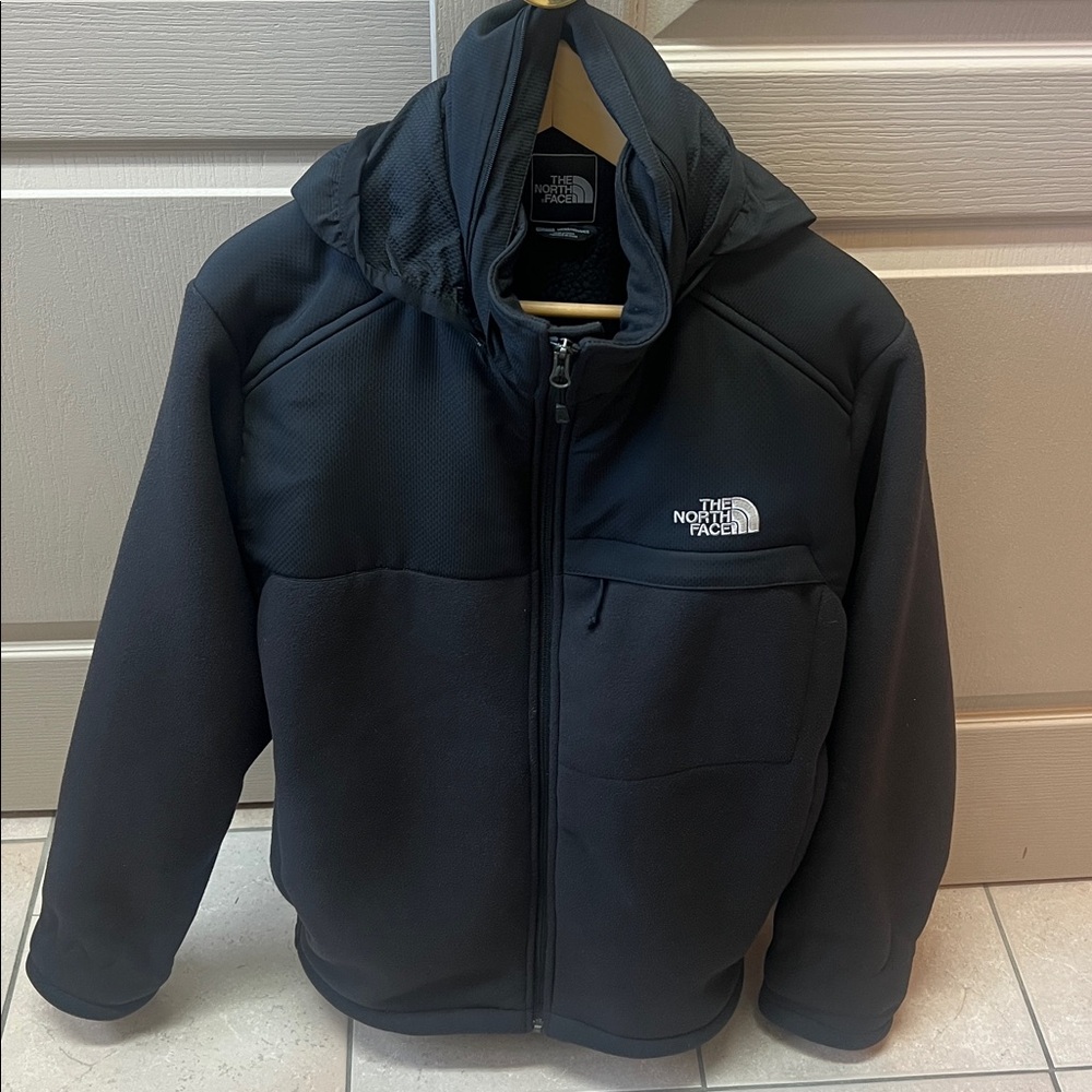 Men’s North Face XL fleece jacket with hood EUC